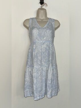 Tahari Light Blue Sleeveless Dress
